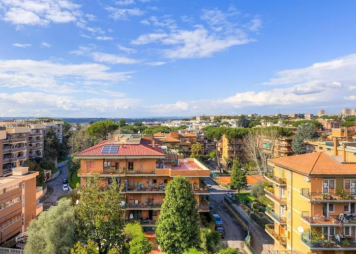 Apartment Bright With A View, Pool And Parking *